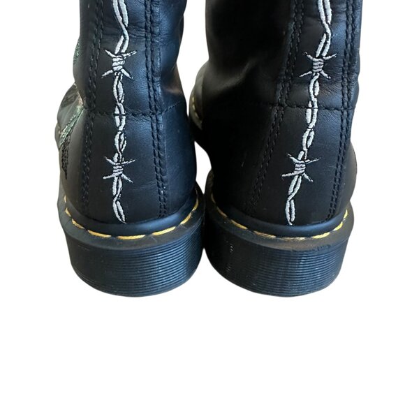 Dr. Martens 1460 Vonda Chain II Eight Eye Lace-Up Boots Rose Moto Size 9 Women's - Picture 11 of 15